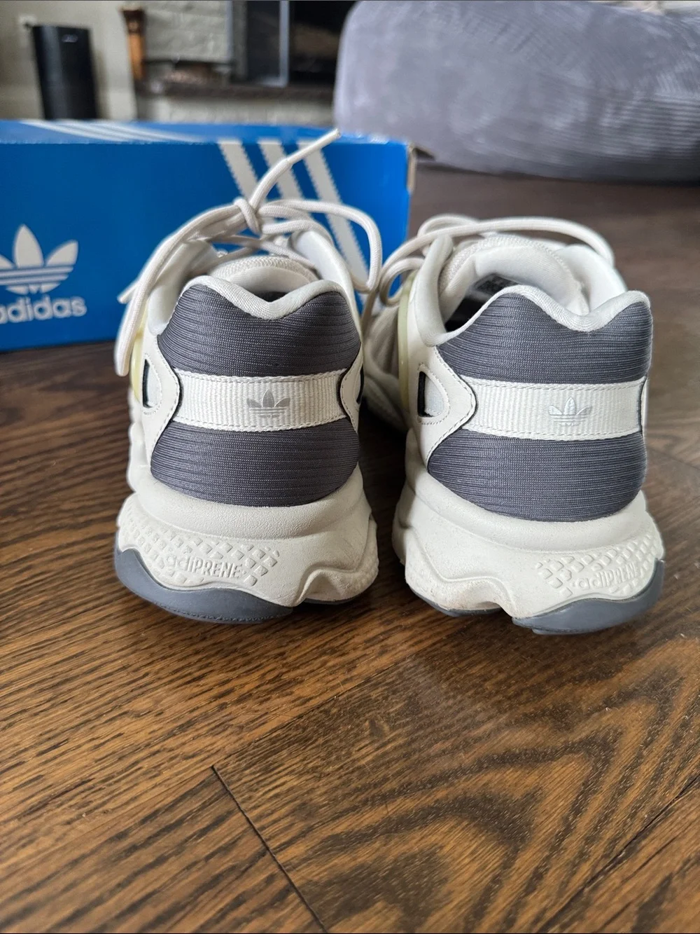 adidas Oztral sneakers. Cream & Gray size US 9